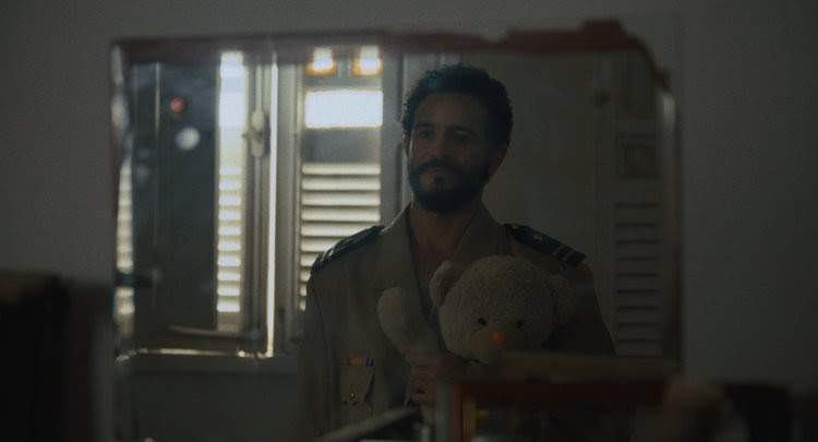 Vinícius de Oliveira como Vicente em Leite em Pó (Foto: divulgação)
